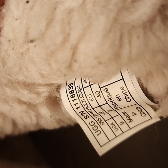 Ugg short boot - Picture 4 of 8